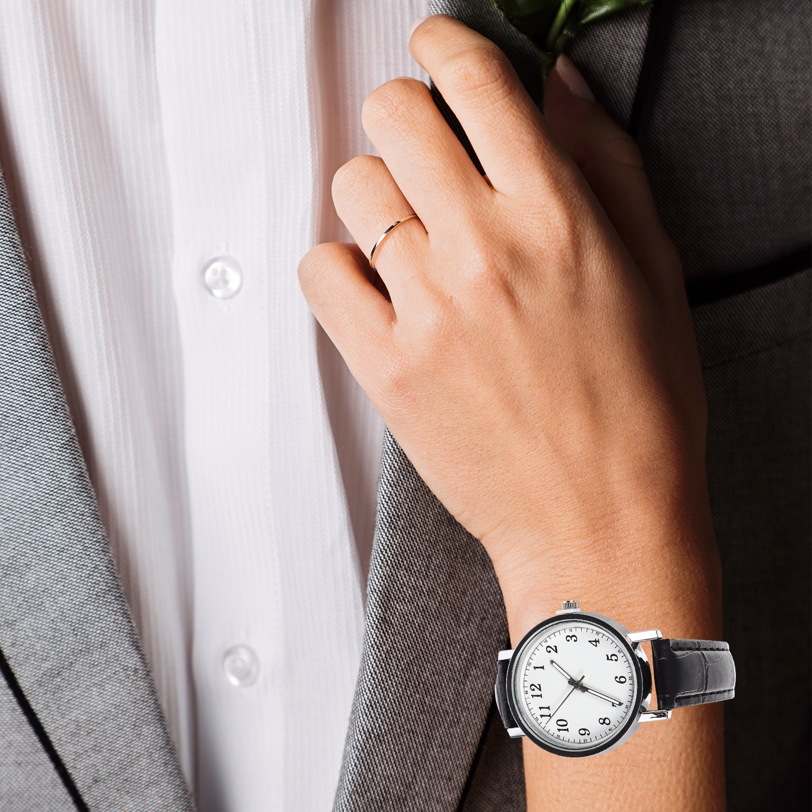 Women'S Accessories To Wear With Watch - Delicate Ladies Quartz Watch Wear-Resistant Adjustable