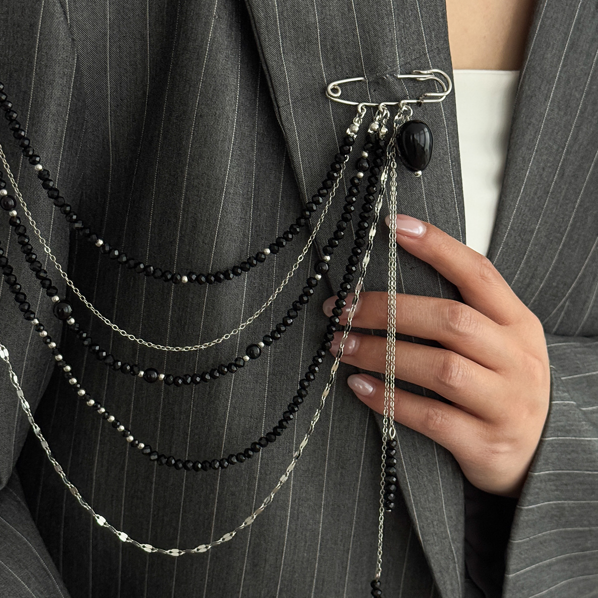 Punk Hip Hop Long Crystal Broo - Women Accessories Jewelry 评论和价格