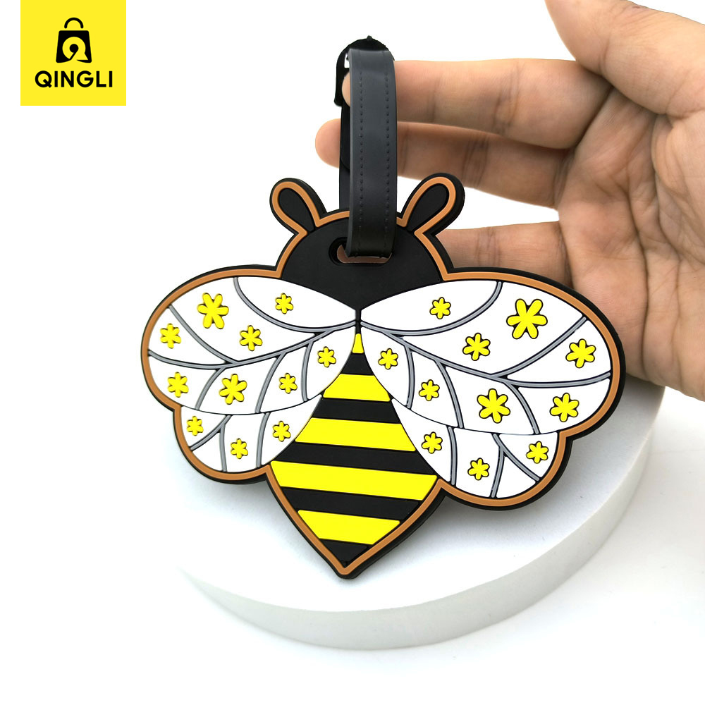 Travel Essentials Cartoon Lugg - Women'S Essential Accessories 评论和价格