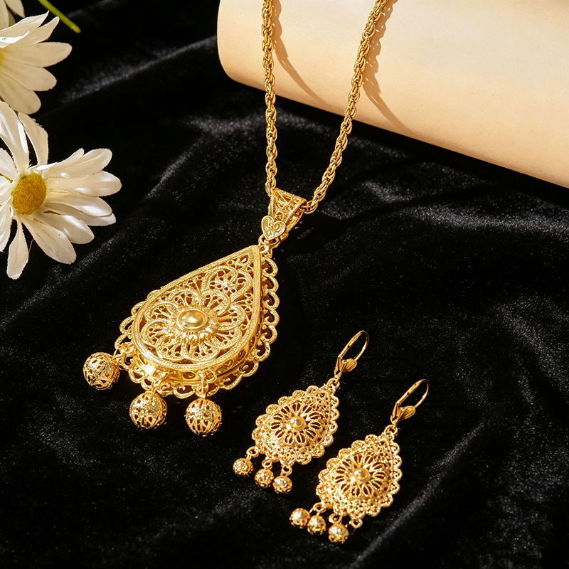Plated Hollow Carved Set, Doub - Layered Necklace Set 评论和价格
