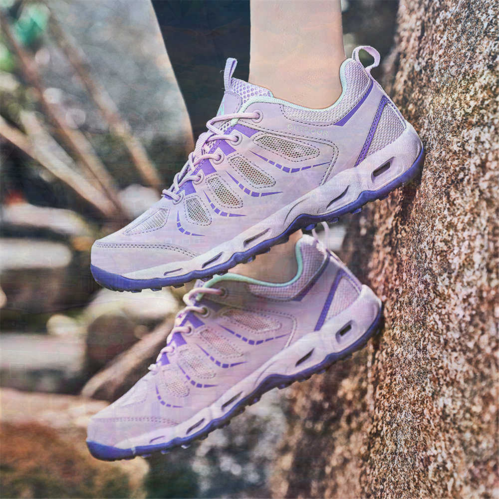 Sumer Round Tip Silver Sneaker - Women'S Accessories Wholesale Suppliers 评论和价格