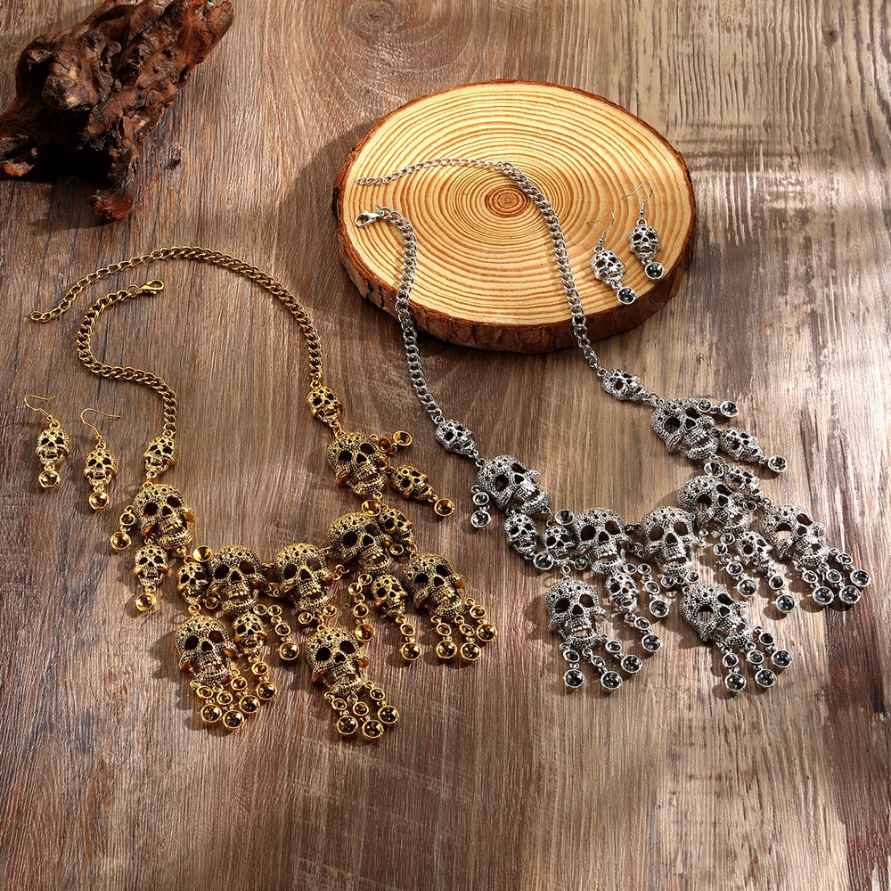 Halloween Gift Retro Exaggerat - Layered Necklace Set 评论和价格