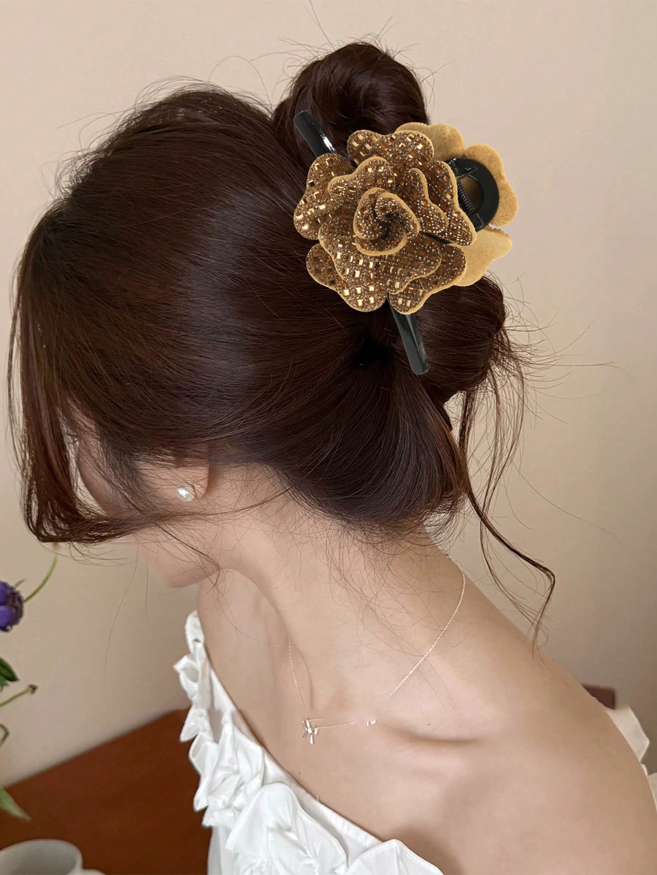 1pc Elegant Rhinestone Flower  - Women'S Essential Accessories 评论和价格