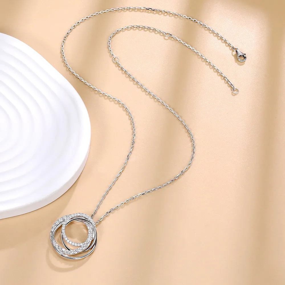 M-JAJA Moissanite Pendant Neck - Layered Necklace Set 评论和价格